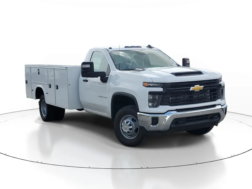 2025 Chevrolet Silverado 3500HD Work Truck photo 1
