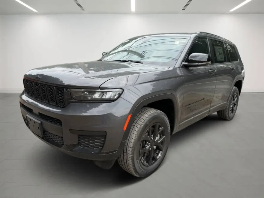2024 Jeep Grand Cherokee Altitude photo 1