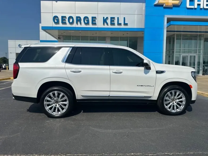 2023 Gmc Yukon Denali photo 1