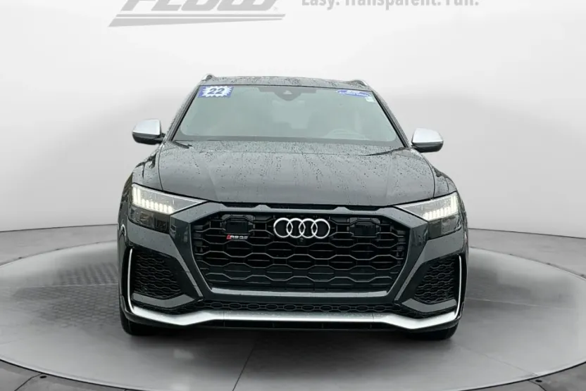 2022 Audi RS Q8 photo 1