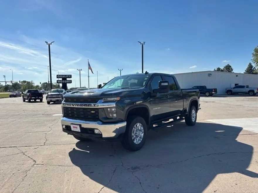 2020 Chevrolet Silverado 3500HD LT photo 1