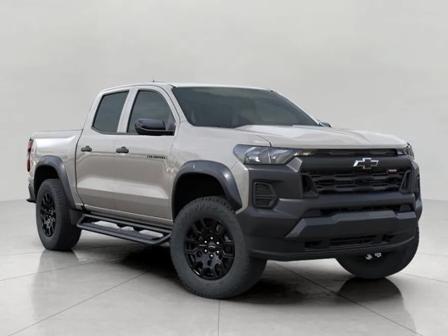 2026 Chevrolet Colorado Trail Boss photo 1