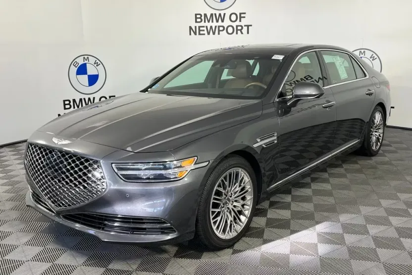 2021 Genesis G90 5.0 Ultimate photo 1
