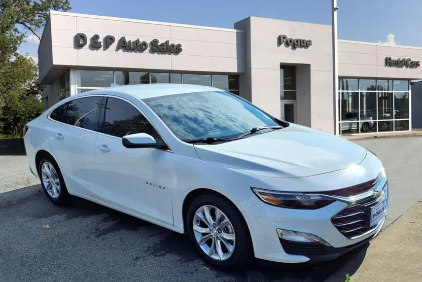 2022 Chevrolet Malibu 1LT photo 1