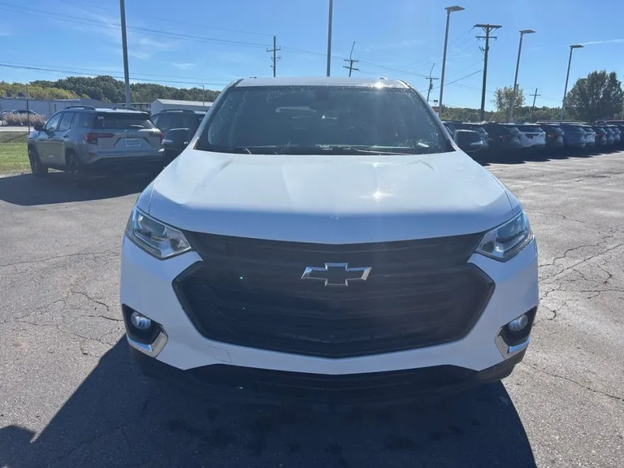 2019 Chevrolet Traverse Cloth 1LT photo 1