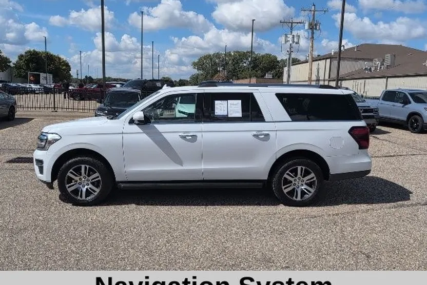 2024 Ford Expedition MAX Limited photo 1