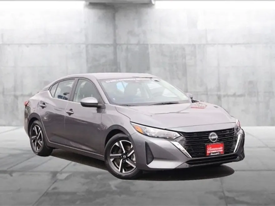 2024 Nissan Sentra SV photo 1
