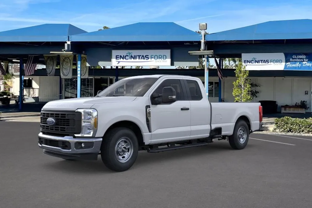 2025 Ford F-250 photo 1