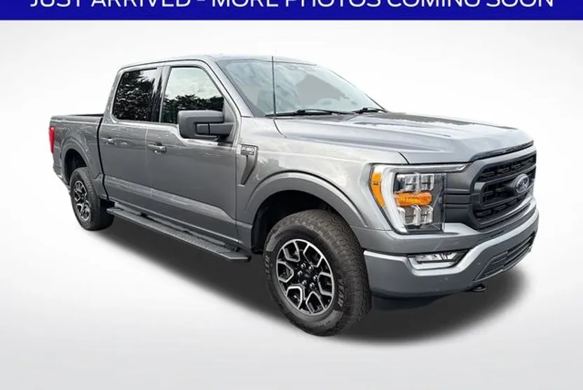 2022 Ford F-150 XLT photo 1
