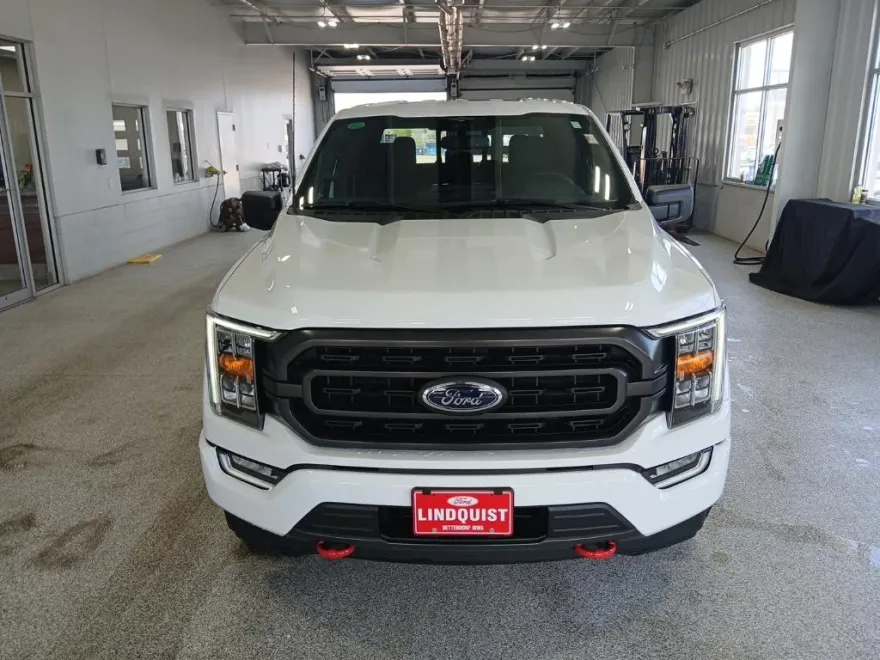 2023 Ford F-150 XLT photo 1