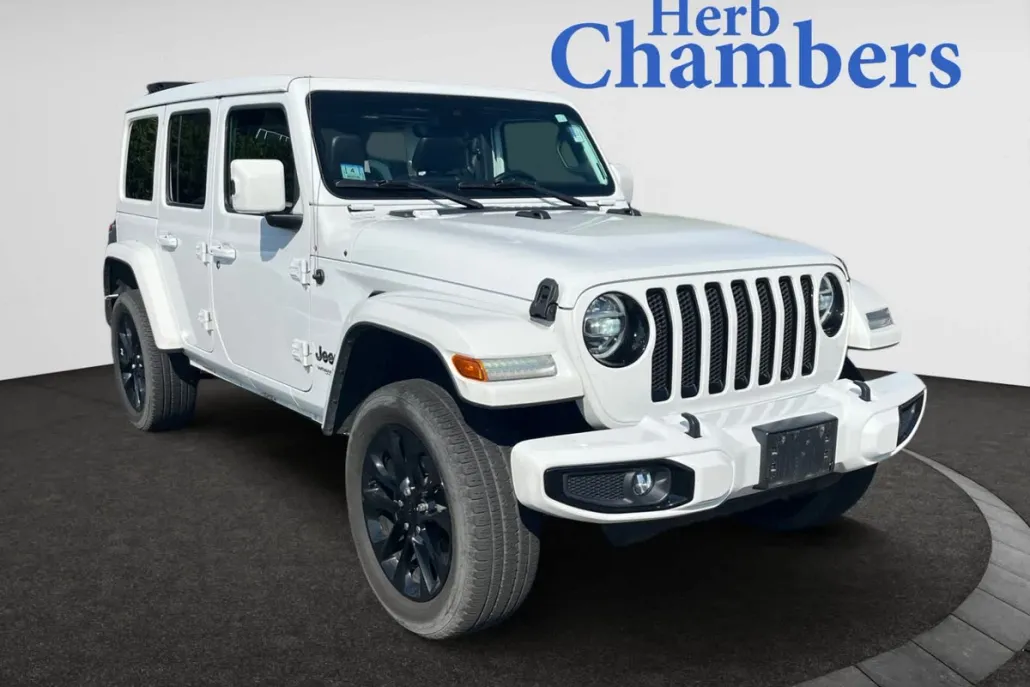 2021 Jeep Wrangler Unlimited Sahara High Altitude photo 1