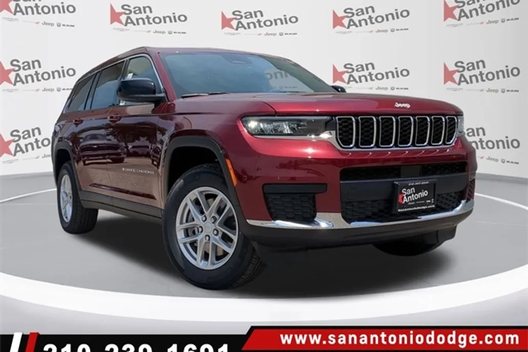 2025 Jeep Grand Cherokee Laredo X photo 1