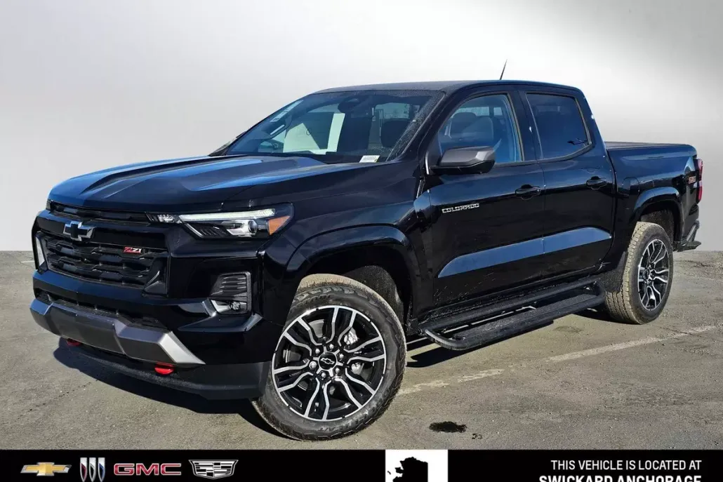 2025 Chevrolet Colorado Z71 photo 1
