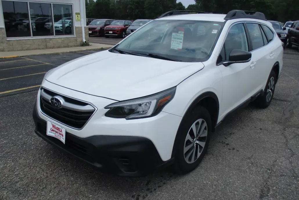 2020 Subaru Outback Base photo 1