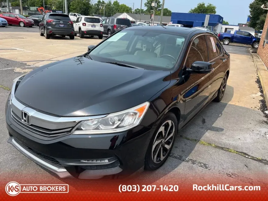 2016 Honda Accord EX-L photo 1