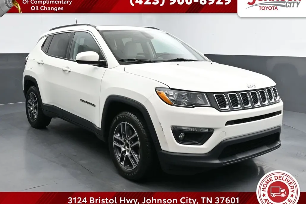 2018 Jeep Compass Latitude photo 1