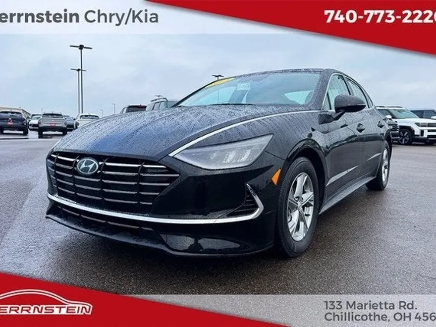 2023 Hyundai Sonata SE photo 1