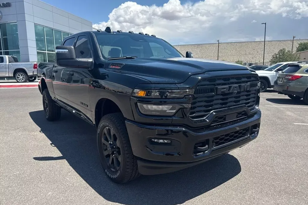2025 Ram 2500 Big Horn photo 1