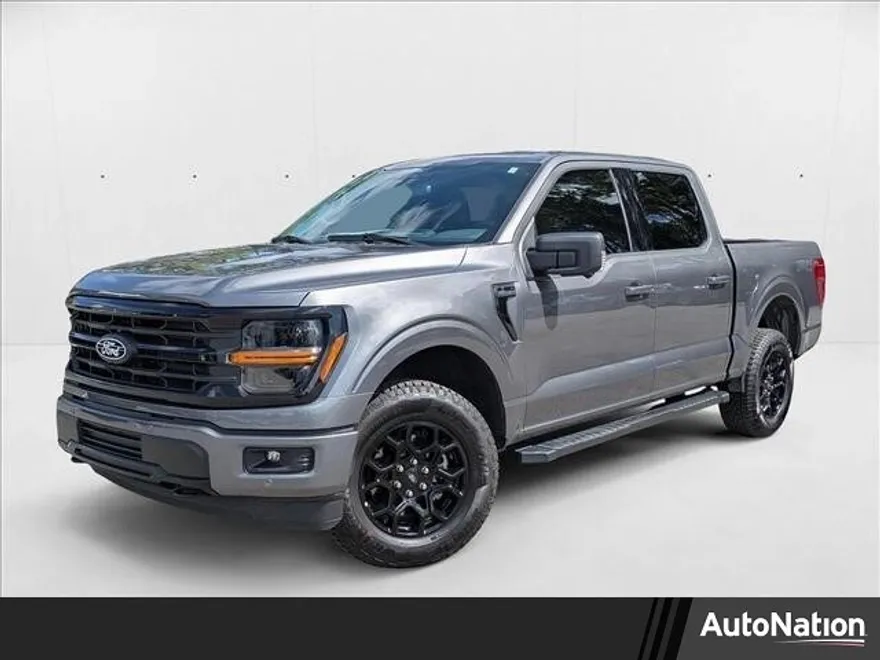 2025 Ford F-150 XLT photo 1