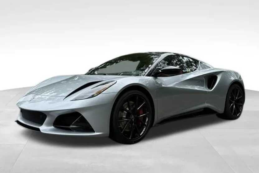 2025 Lotus Emira Base photo 1