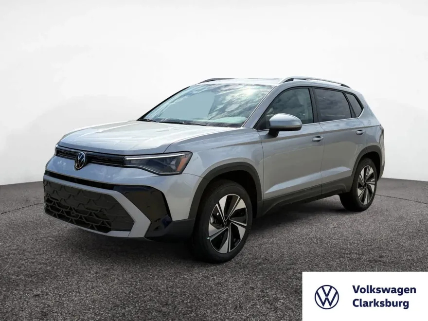 2025 Volkswagen Taos SE photo 1