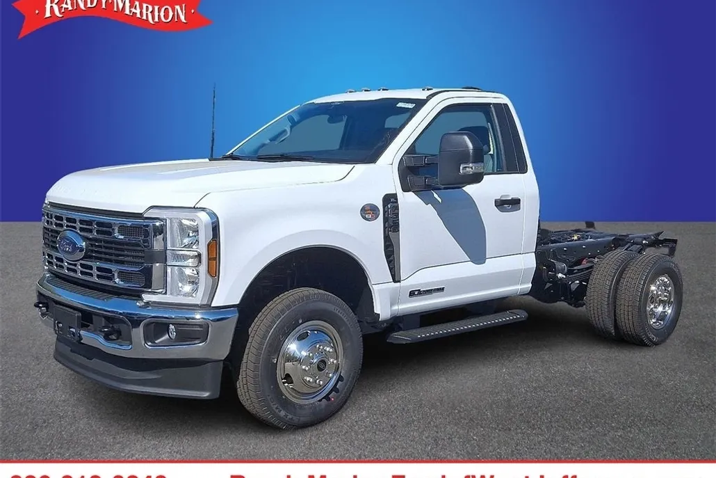 2025 Ford F-350 photo 1