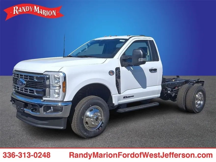 2025 Ford F-350 photo 1