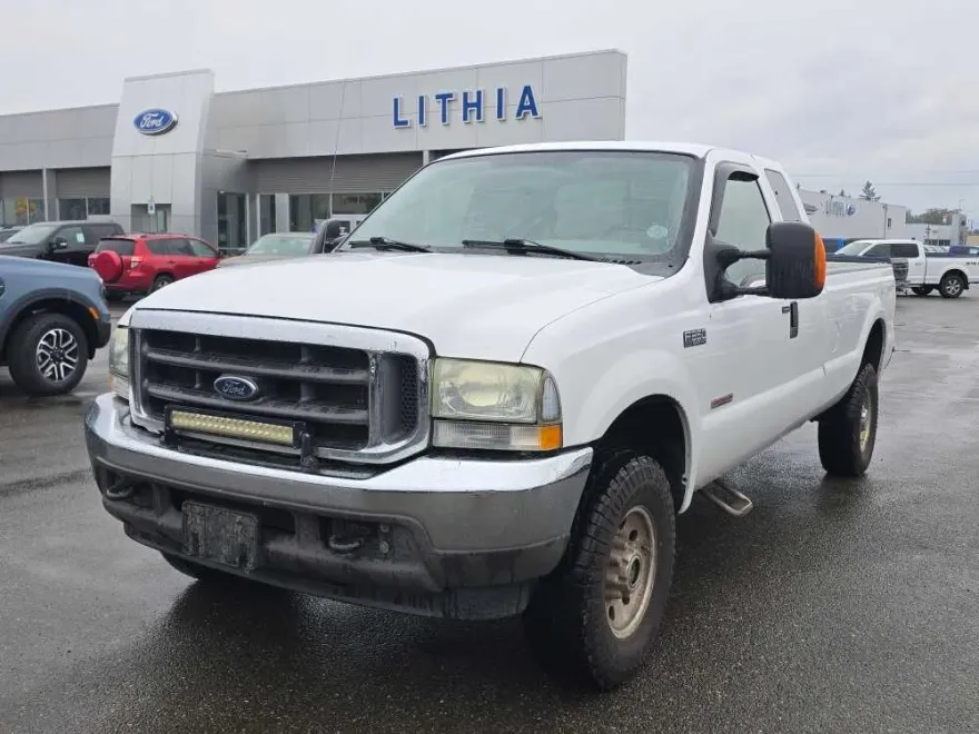 2004 Ford F-350 XLT photo 1