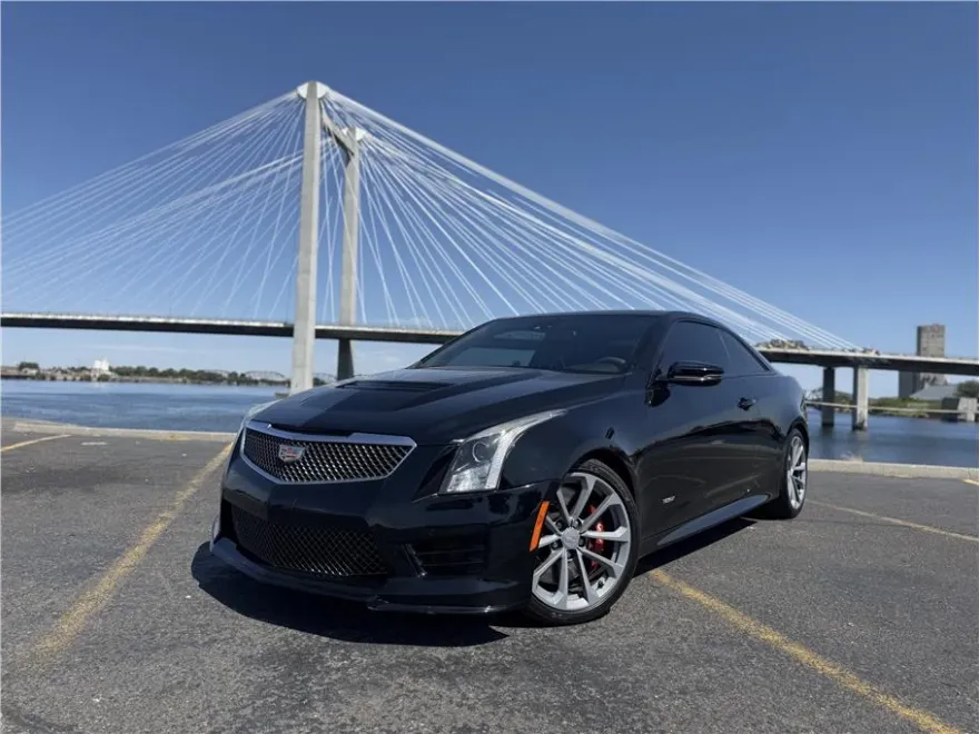 2016 Cadillac ATS V photo 1