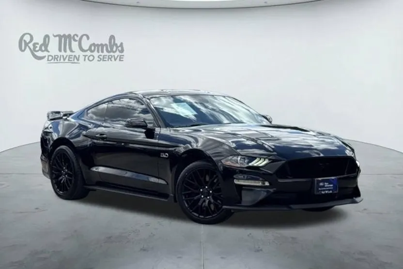 2021 Ford Mustang GT Premium photo 1