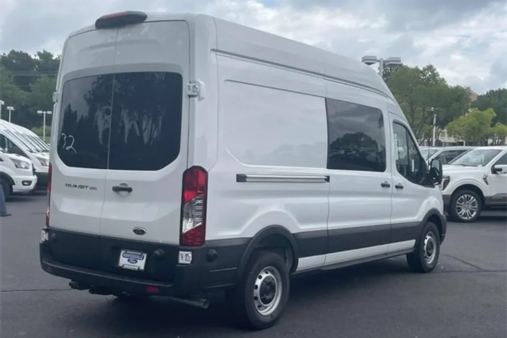 2025 Ford Transit photo 1