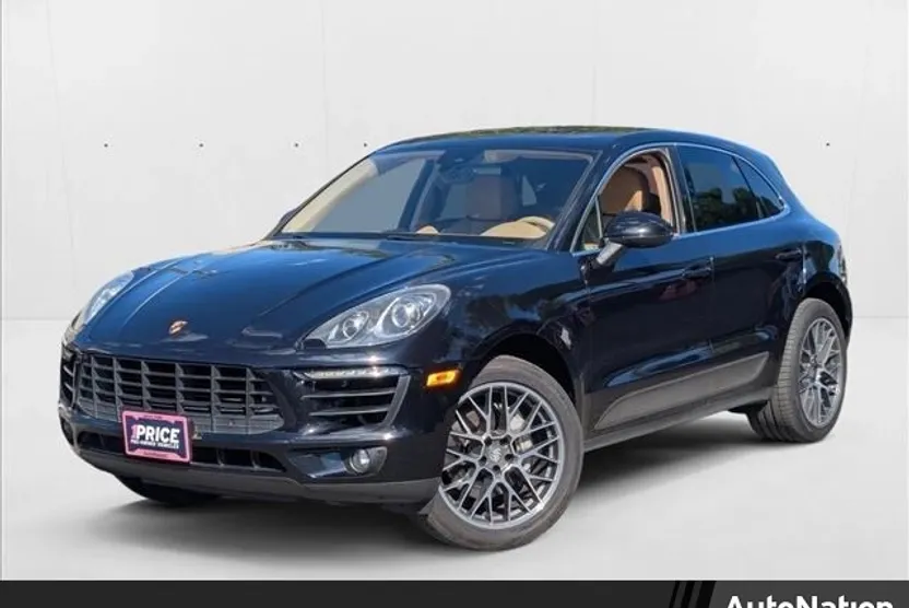 2015 Porsche Macan S photo 1
