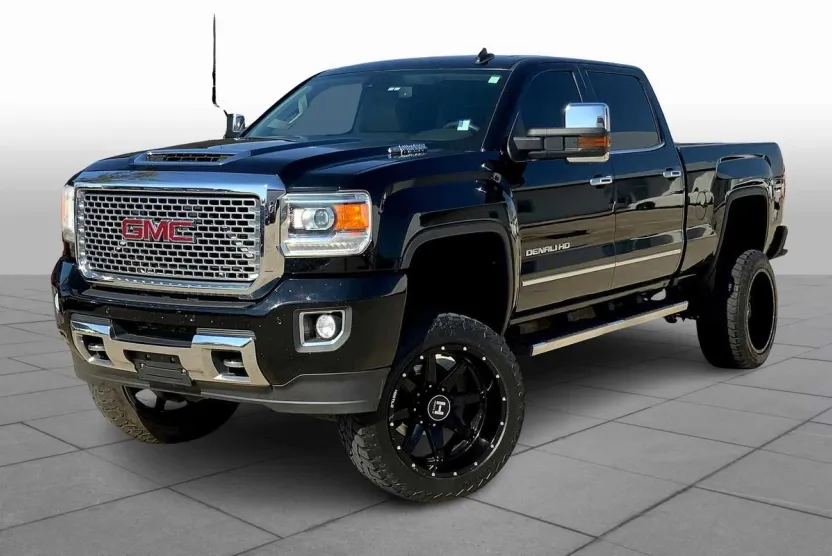 2017 Gmc Sierra Denali photo 1
