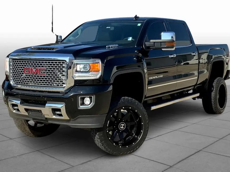 2017 Gmc Sierra Denali photo 1