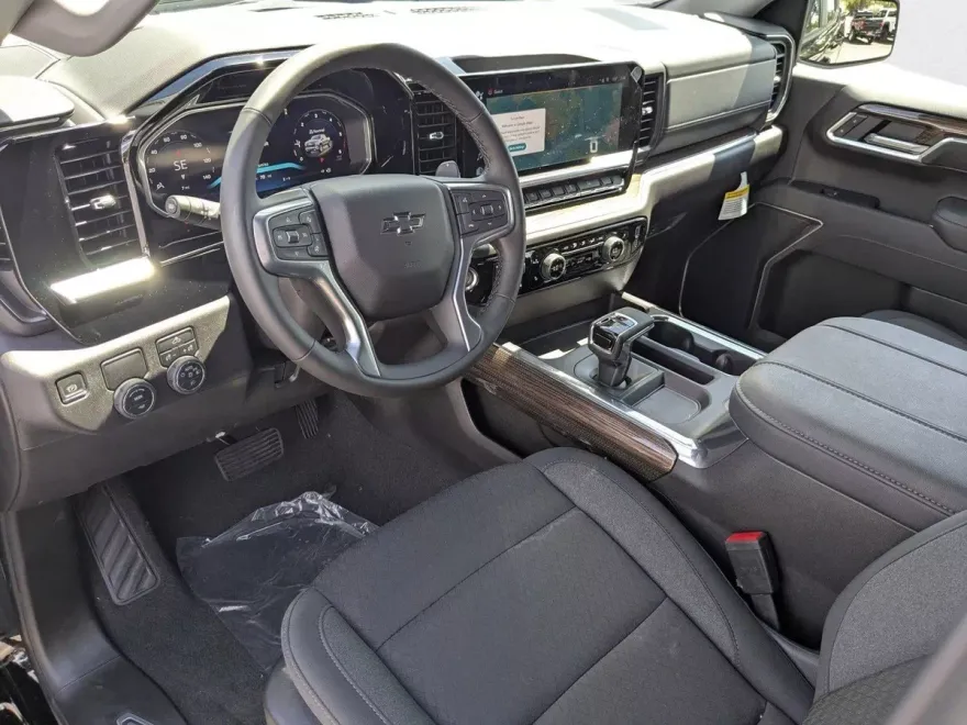 2026 Chevrolet Silverado 1500 RST photo 1