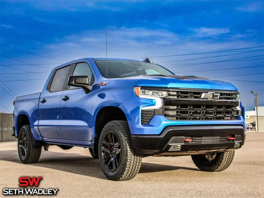 2025 Chevrolet Silverado 1500 LT Trail Boss photo 1