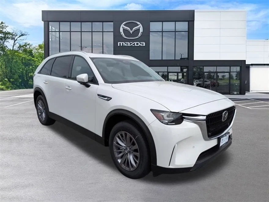 2025 Mazda CX-90 Preferred photo 1
