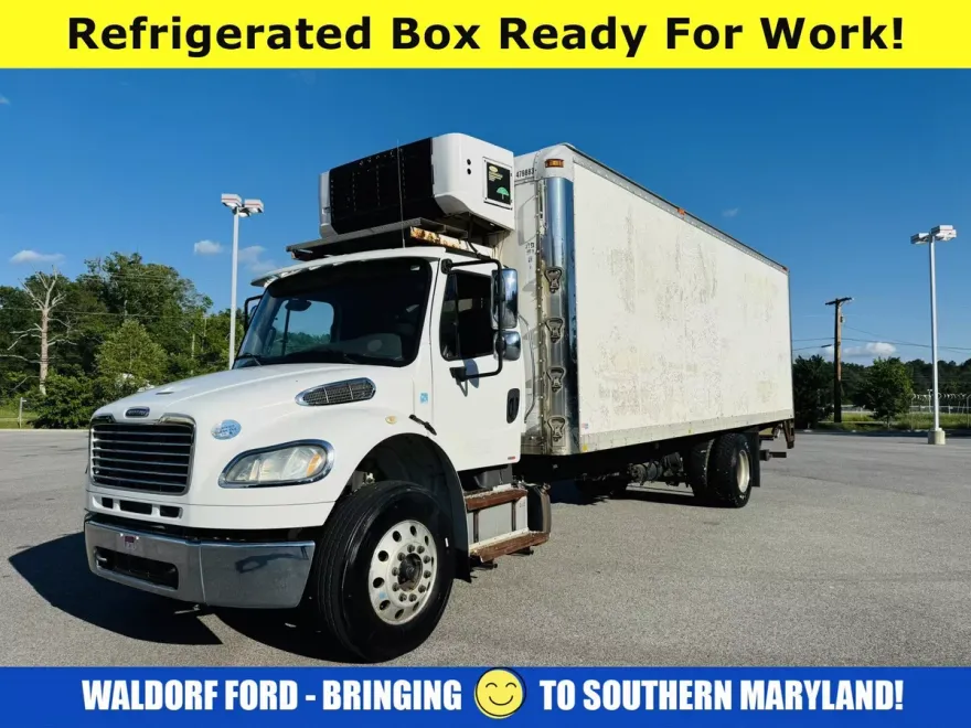2013 Freightliner M2 106 Medium Duty photo 1
