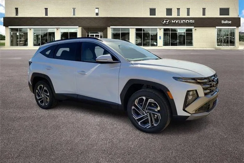 2025 Hyundai Tucson Limited photo 1