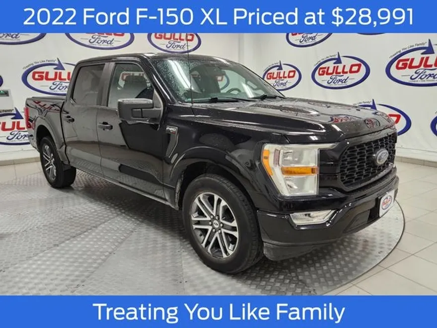 2022 Ford F-150 XL photo 1