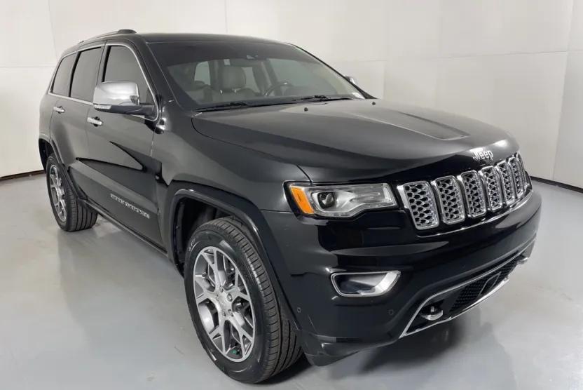 2020 Jeep Grand Cherokee Overland photo 1
