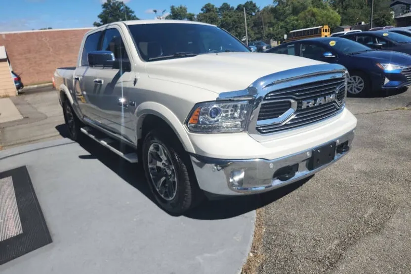 2017 Ram 1500 Laramie Limited photo 1