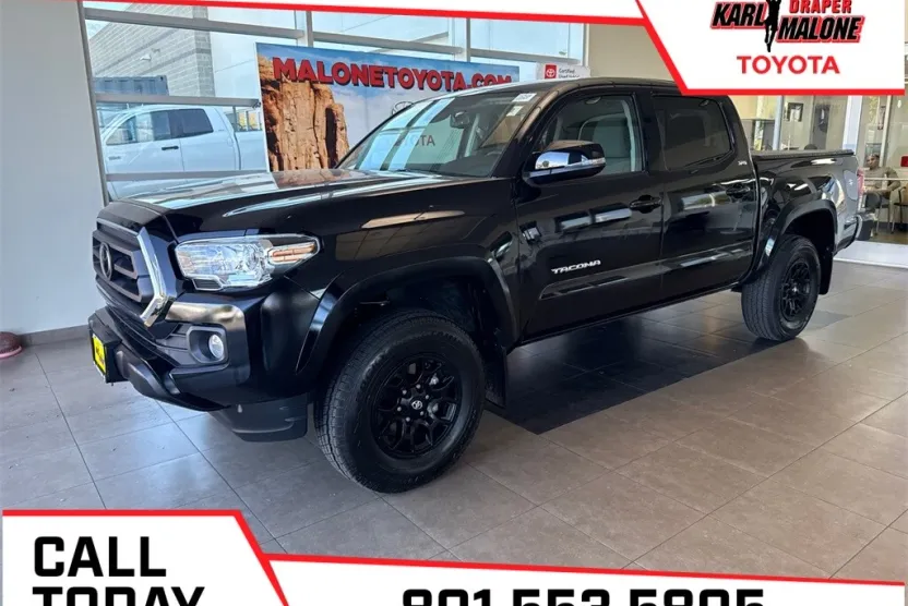 2022 Toyota Tacoma SR5 V6 photo 1