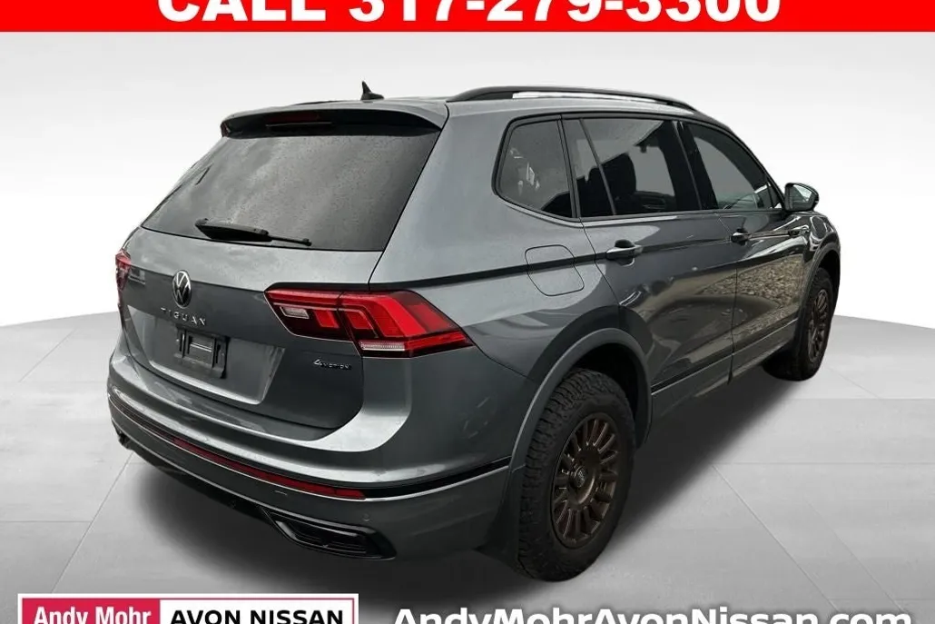 2022 Volkswagen Tiguan SE R-Line Black photo 1