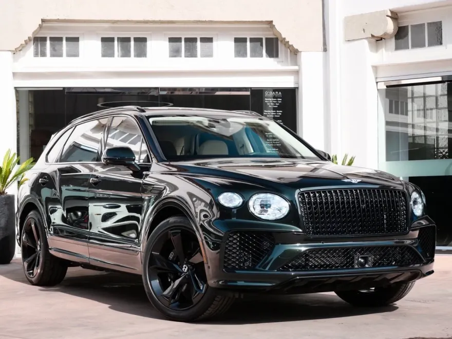 2024 Bentley Bentayga EWB photo 1