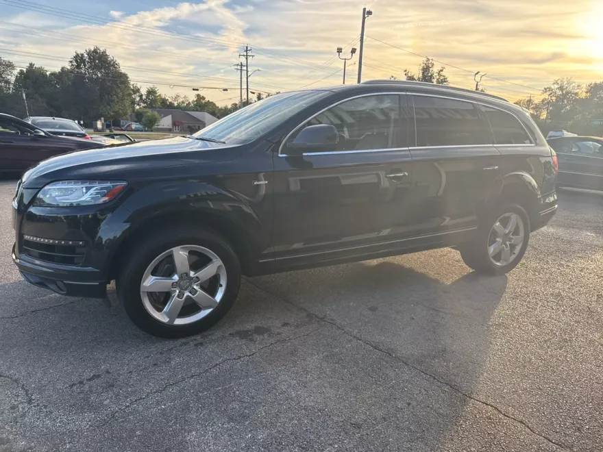 2015 Audi Q7 3.0T Premium Plus photo 1