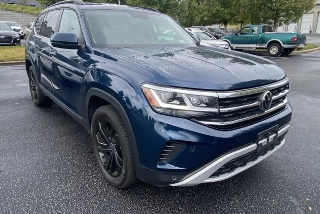 2022 Volkswagen Atlas V6 SE Technology photo 1