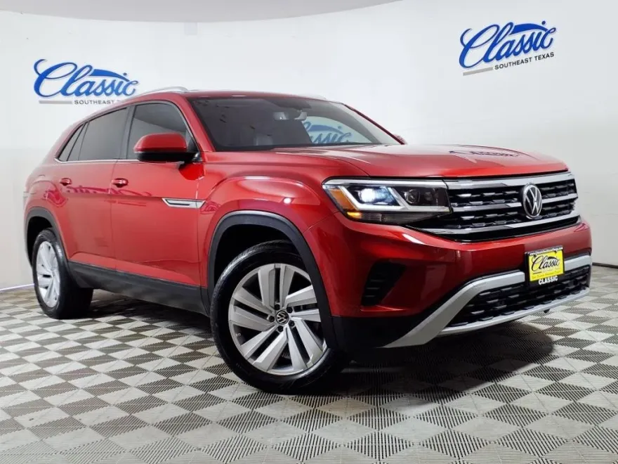 2022 Volkswagen Atlas Cross Sport V6 SE Technology photo 1