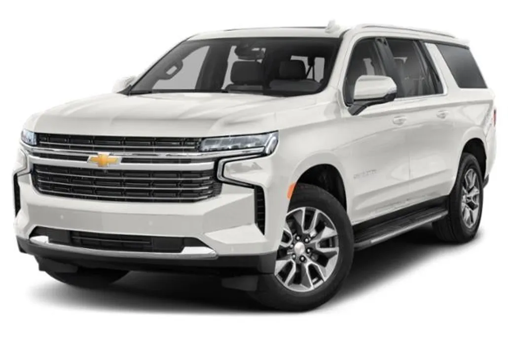 2023 Chevrolet Suburban LT photo 1