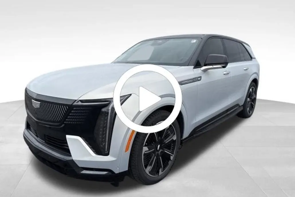 2025 Cadillac Escalade IQ Sport photo 1
